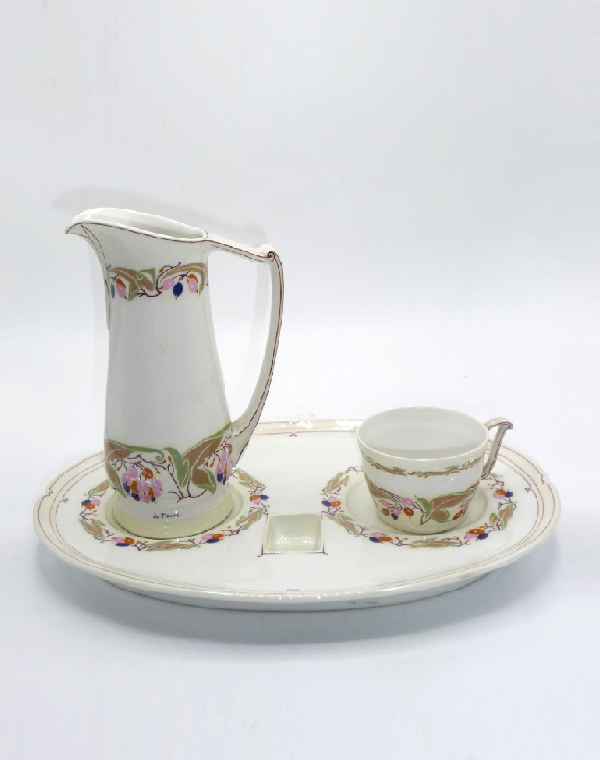 GEORGES DE FEURE (1868-1943) - GDA LIMOGES - POLYCHROME PORCELAIN SERVICE, CIRCA 1900